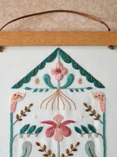 Load image into Gallery viewer, House of Spring - PDF Pattern