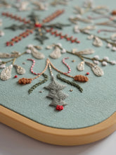 Load image into Gallery viewer, Sparkling Winter - PDF Pattern