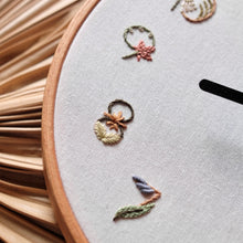 Load image into Gallery viewer, Floral Embroidery Clock - PDF Pattern