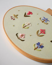 Load image into Gallery viewer, Wildflower Garden (Full Design + Brooch Version) - PDF Pattern