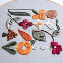 Load image into Gallery viewer, Spring Veggies Garden - PDF Pattern