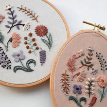 Load image into Gallery viewer, Floral Egg - PDF Pattern