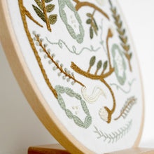 Load image into Gallery viewer, Spring Garden - PDF Pattern