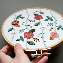 Load image into Gallery viewer, Rose Garden - PDF Pattern