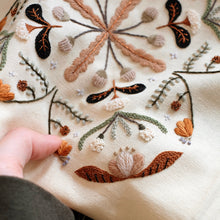 Load image into Gallery viewer, Sparkling Autumn - PDF Pattern