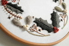Load image into Gallery viewer, Xmas Wreath - PDF Pattern