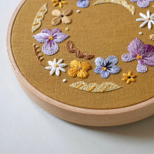 Load image into Gallery viewer, Pansy and Friends - PDF Pattern
