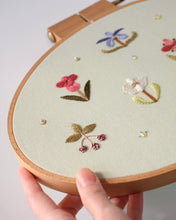 Load image into Gallery viewer, Wildflower Garden (Full Design + Brooch Version) - PDF Pattern
